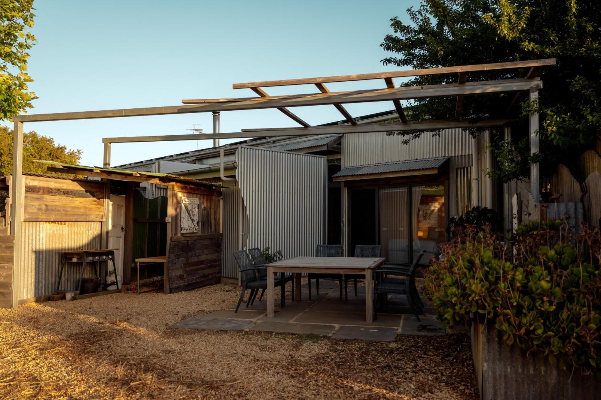 Bed In A Shed Vineyard Stay Watervale Экстерьер фото