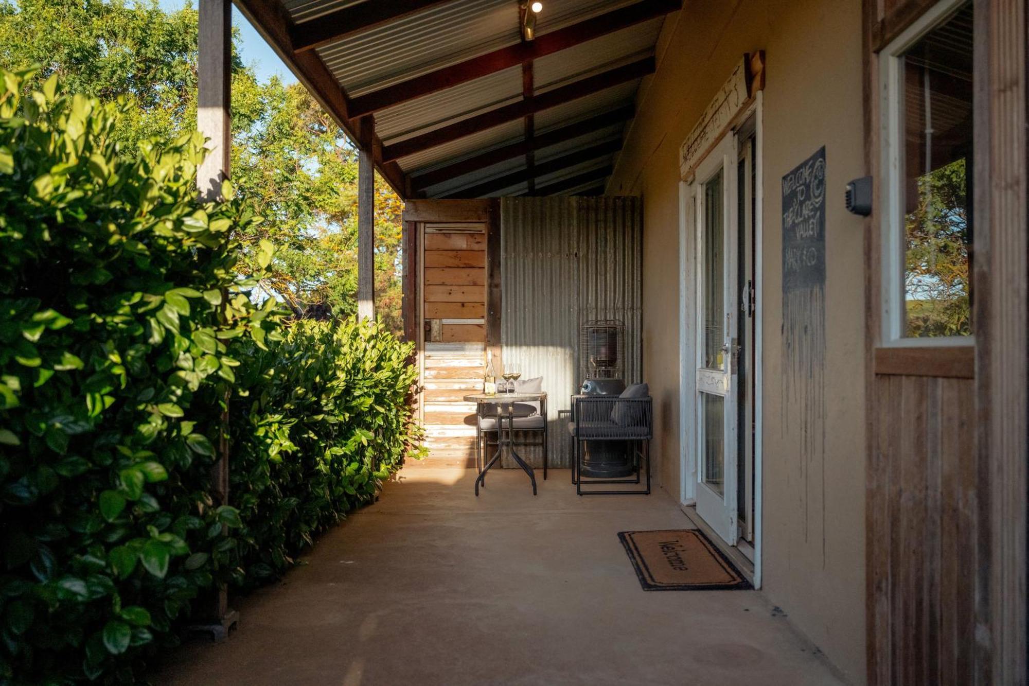 Bed In A Shed Vineyard Stay Watervale Экстерьер фото